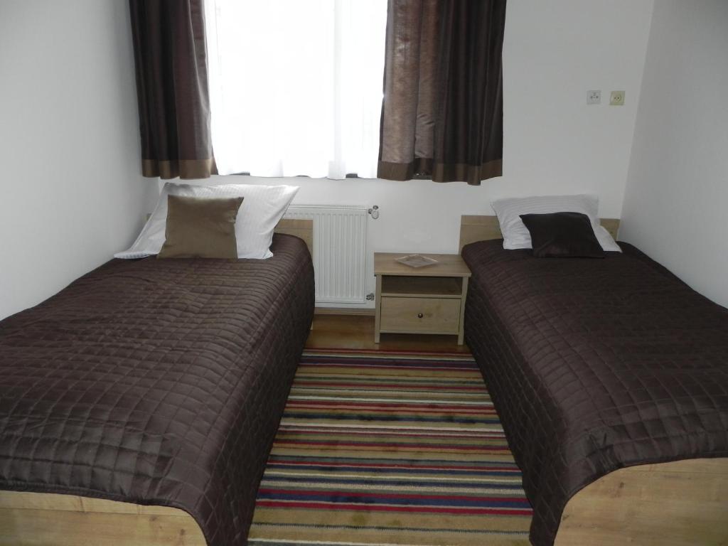 Noclegi Ostoja - Zwierzyniec, Roztocze - Habitación Doble Con Baño Privado