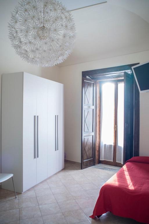 Le Stanze Dell'Imperatore B&B - Habitación Cuádruple Con Balcón