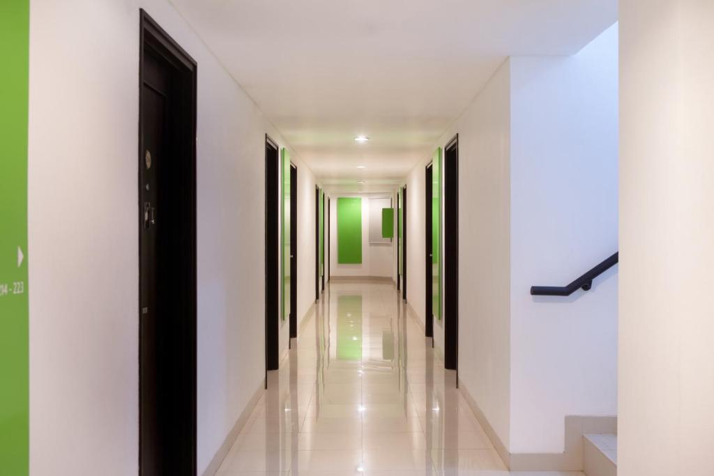 Amaris Hotel Cimanuk Bandung - Smart Twin Room