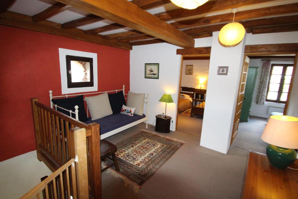 Mas Manyaques - Standard Two-Bedroom Cottage (4 Adults)