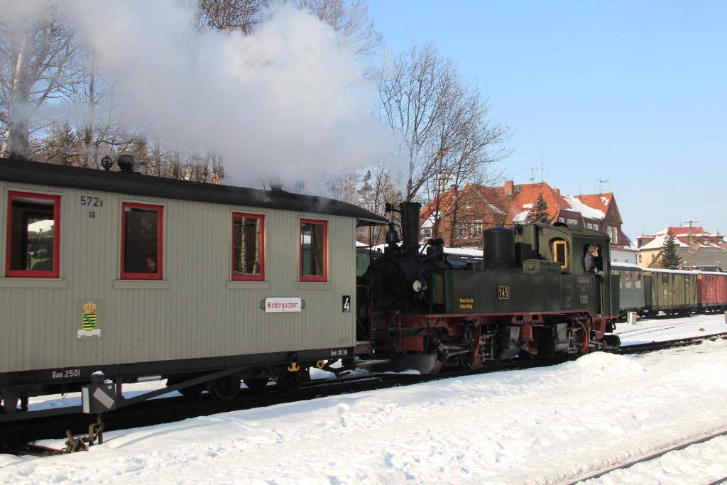 Fotografie z fotogalerie ubytování Hotel BB Bahnhof Bertsdorf v destinaci Olbersdorf