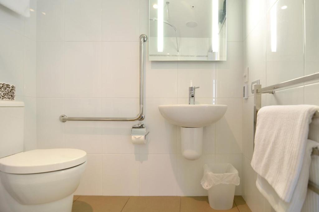 Koupelna v ubytování Hotel St Clair