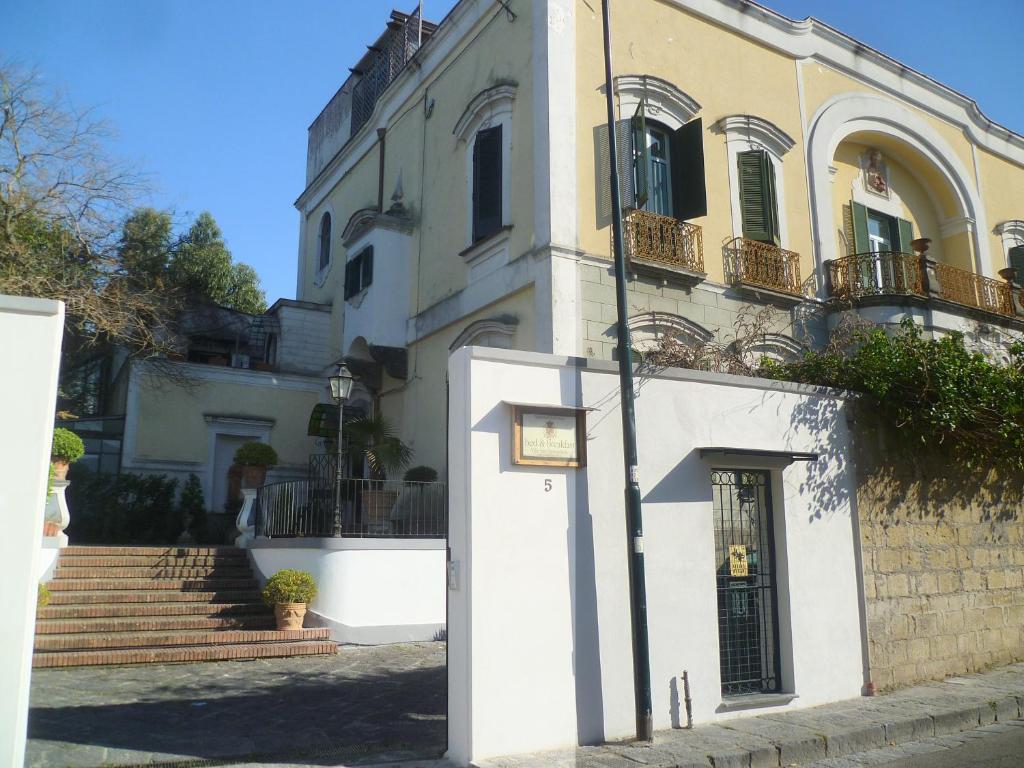 B&B Villa San Gennariello, Portici – Updated 2023 Prices