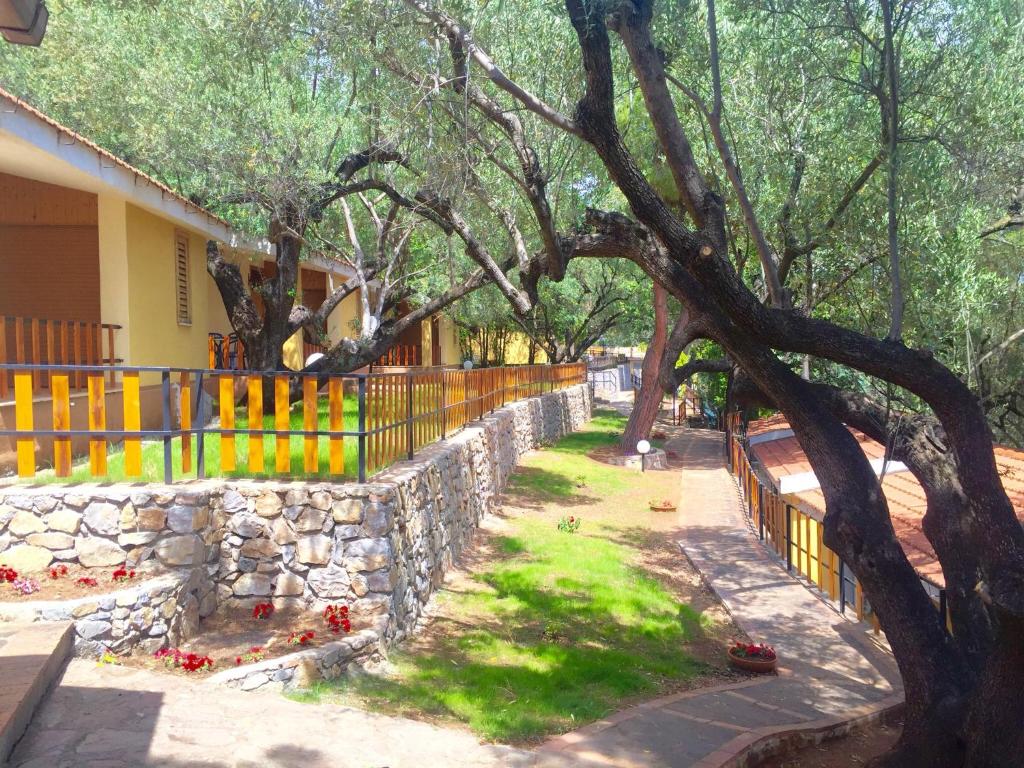 Zahrada ubytování Villaggio Turistico La Fenosa