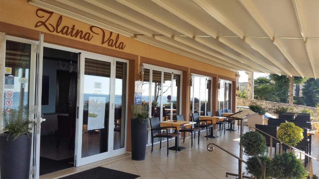 Balkón nebo terasa v ubytování Hotel Zlatna Vala