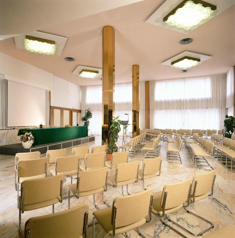 Posezení v ubytování Grand Hotel Golf
