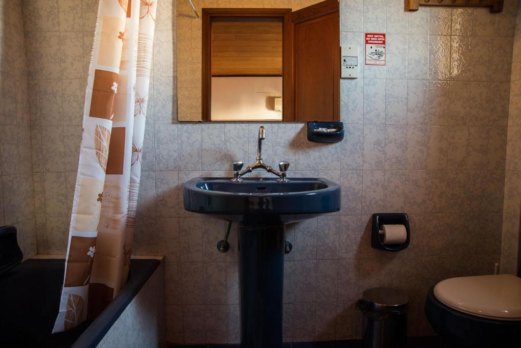 Koupelna v ubytování Hotel Galini Patmos