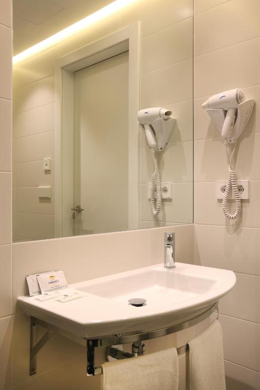 Koupelna v ubytování Hotel Carlos I