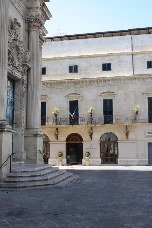 Exteriér nebo vchod ubytování Suite Hotel Santa Chiara