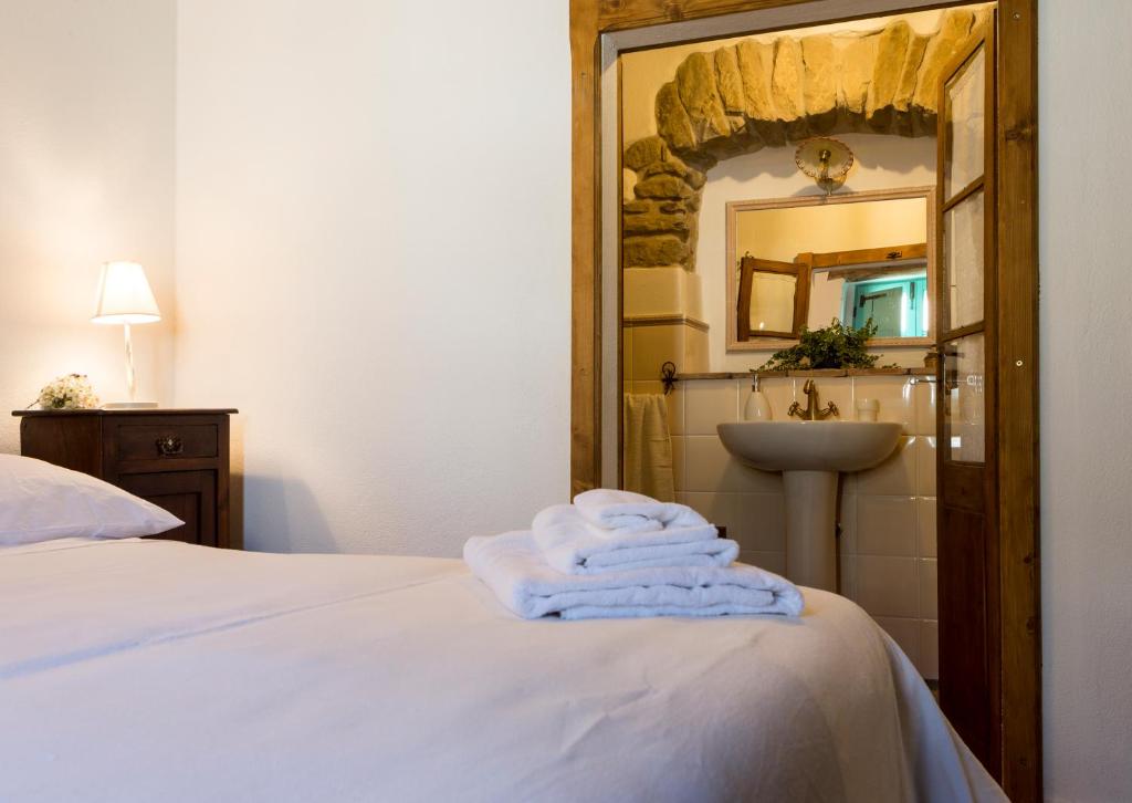Cortis Antigas - Chambre Double Basique