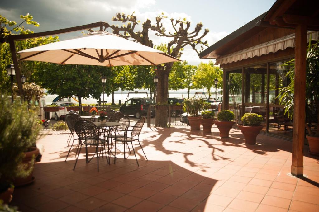 Zahrada ubytování Albergo Ristorante da Settimio