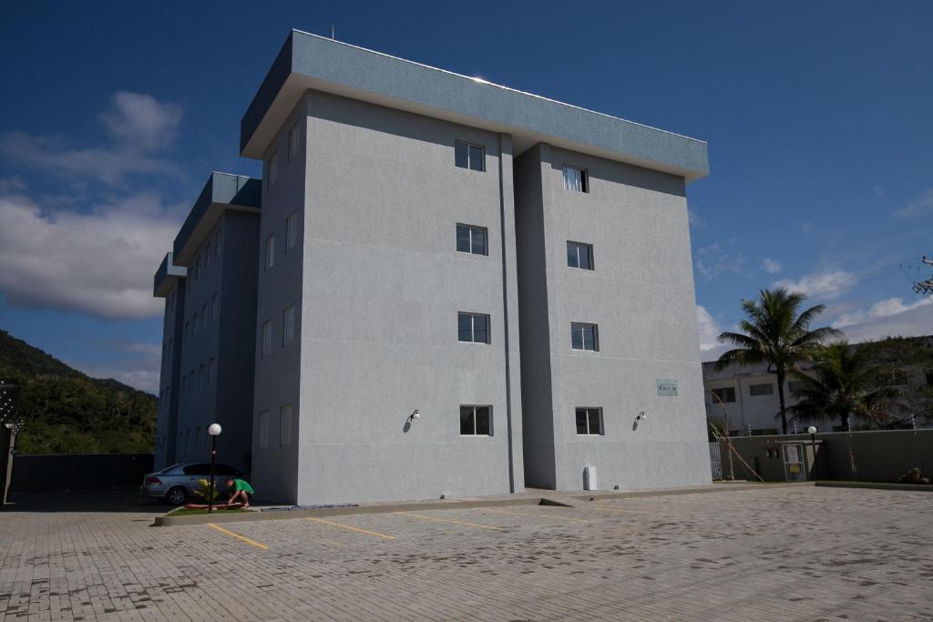  Apartamento Erica Itaguá proximo da Praia Grande