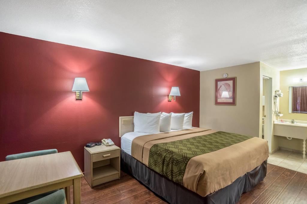 Econo Lodge I-40 Exit 286-Holbrook Holbrook - King Room - No Fumadores