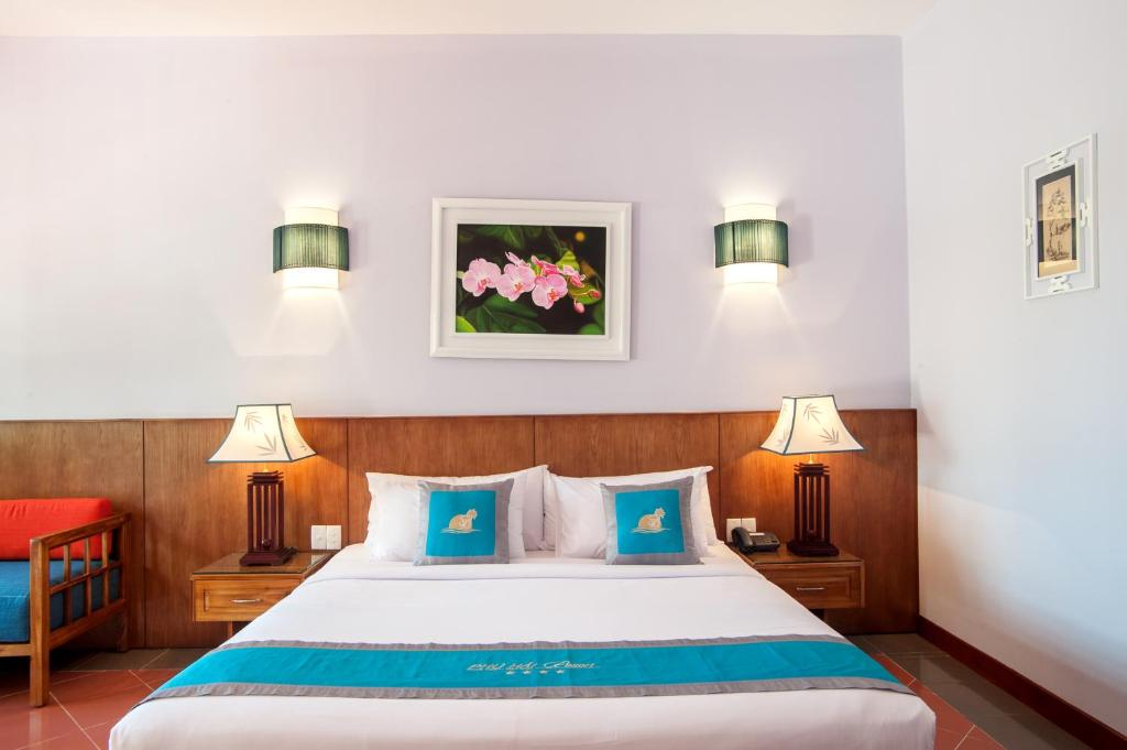 Phòng Premium Giường Đôi Nhìn Ra Vườn