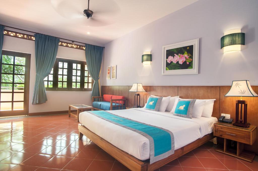 Phòng Premium Giường Đôi Nhìn Ra Vườn