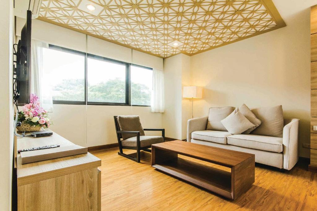 
Grand Deluxe Double Room
