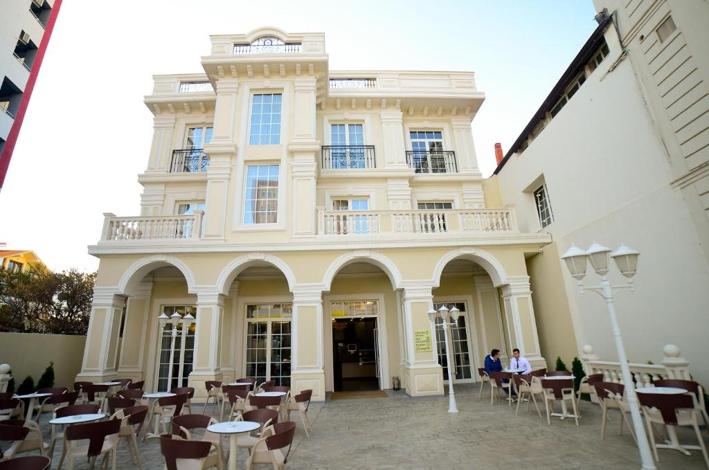 Budova, kde se hotel nachází