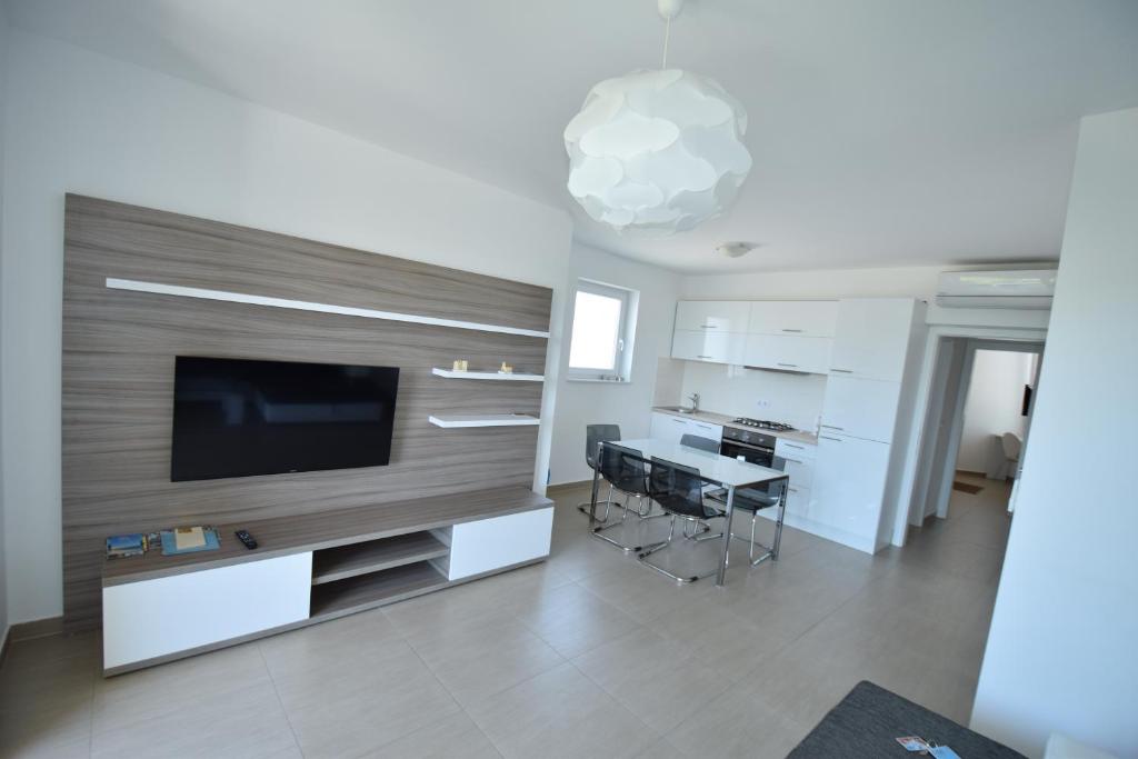 Kuchyň nebo kuchyňský kout v ubytování Apartments Lofiel