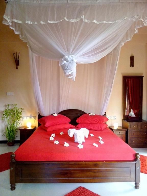 Sri Lancashire Guest House - 10