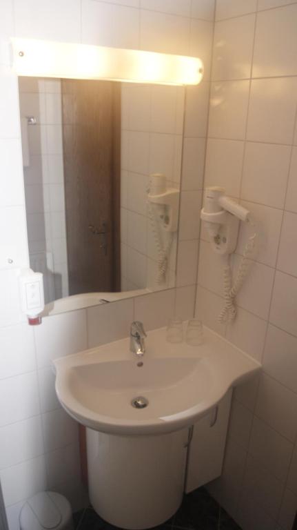 Das Sonnenheim Hotel und Garni - 4