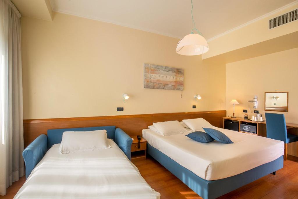 Best Western Hotel Globus - Resim 32