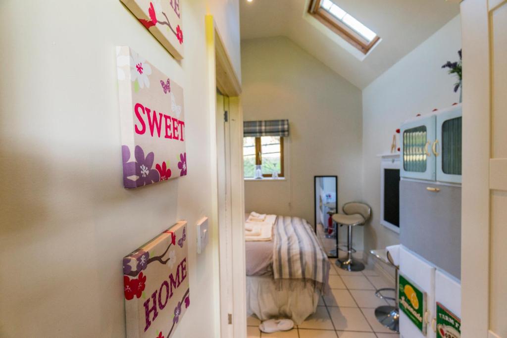 The Piggery - One-Bedroom House