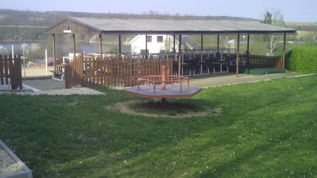 Giardino di Mobilheim Josefína - Výrovická přehrada