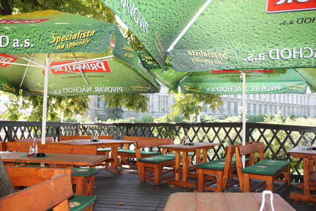 Restaurace v ubytování Hotel Hynek
