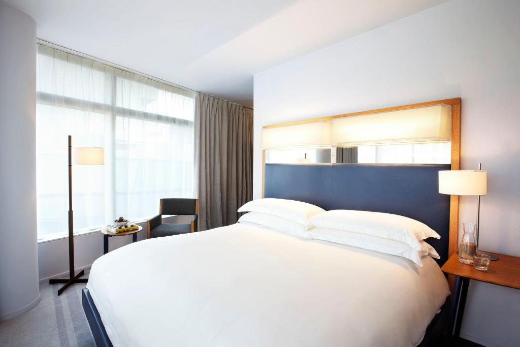 The Standard - East Village - Standard King Room