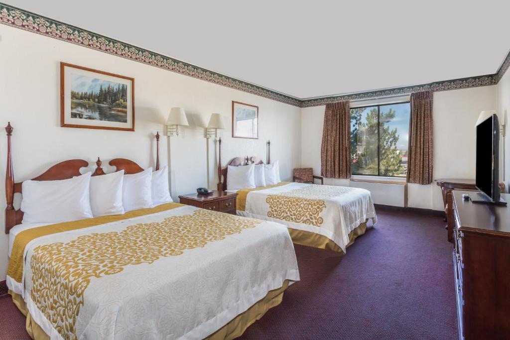 Days Inn by Wyndham Evanston WY - Camera Queen Con 2 Letti Queen-Size - Non Fumatori