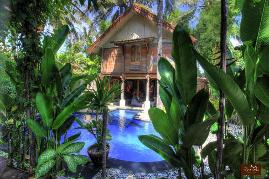 Zahrada ubytování Villas SAMALAMA Gili Trawangan