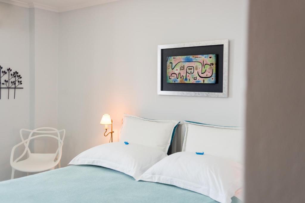 Villa Renos Hotel - 1