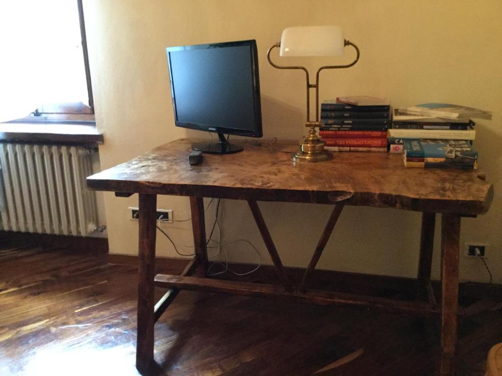 Knihovna v apartmánu
