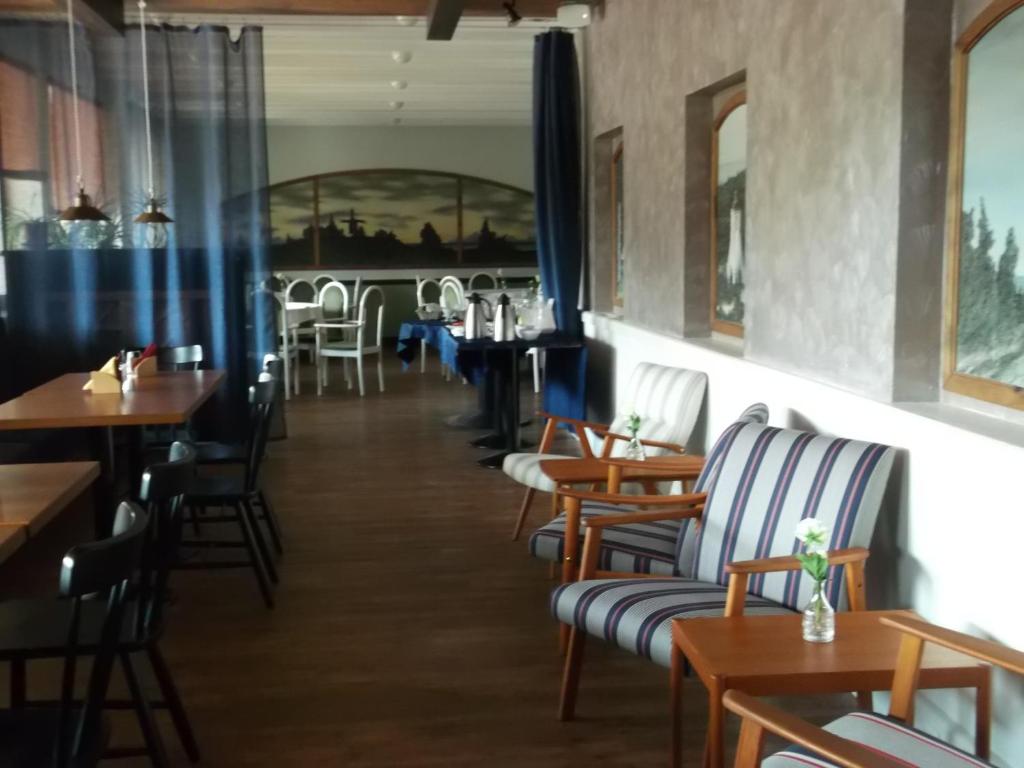 Restaurace v ubytování Hotel Liilia