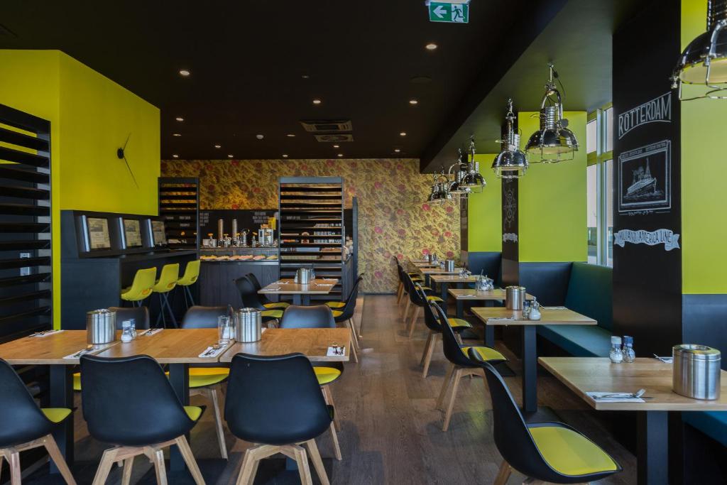 Posezení v ubytování Thon Hotel Rotterdam City Centre