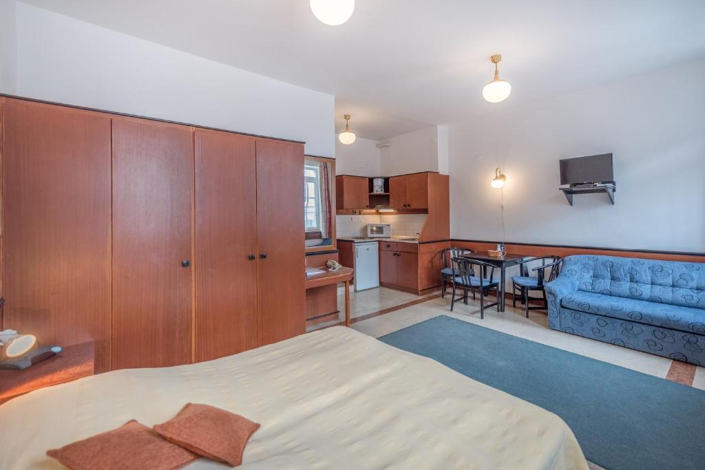 Kuchyň nebo kuchyňský kout v ubytování Abbázia Club Hotel Kék