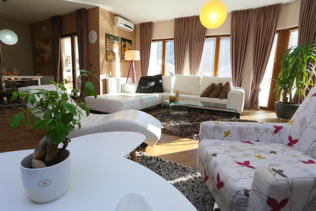 Farah Superior Apartments - Superior Apartment