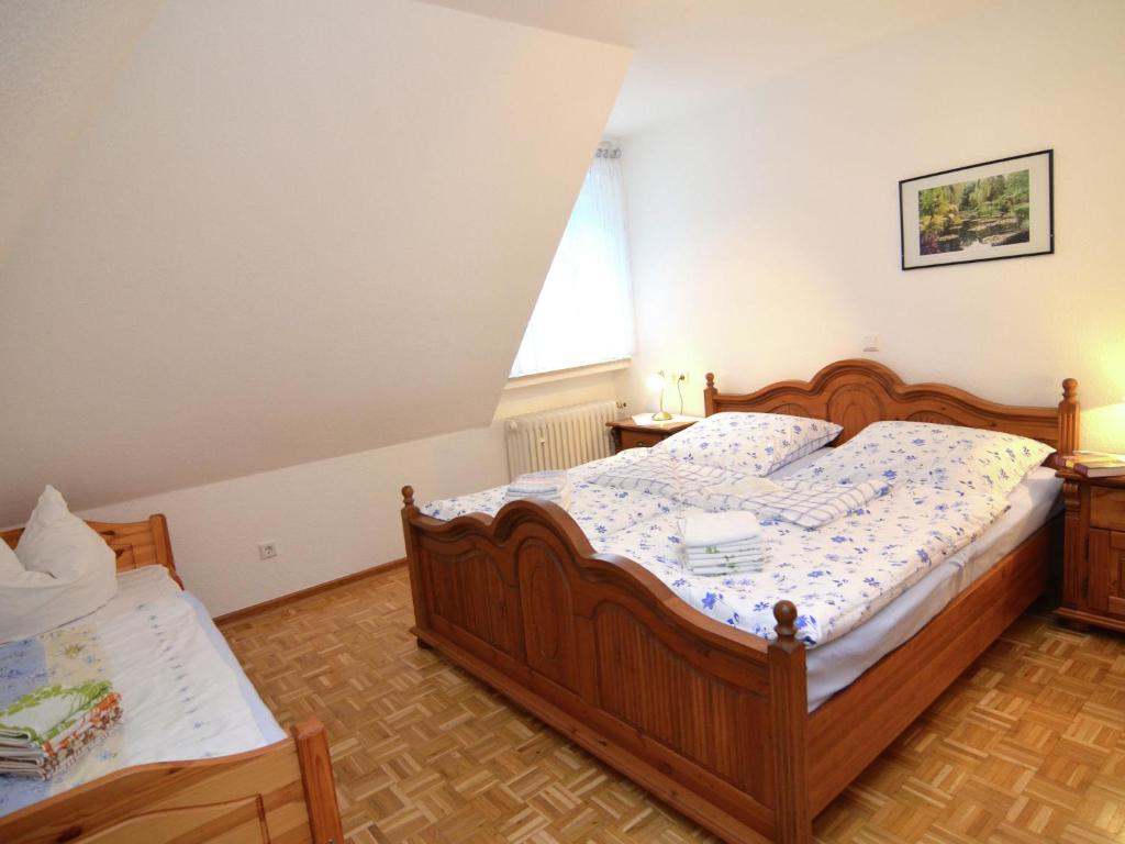 Ein Bett oder Betten in einem Zimmer der Unterkunft Appealing apartment in Bestwig Ramsbeck with terrace
