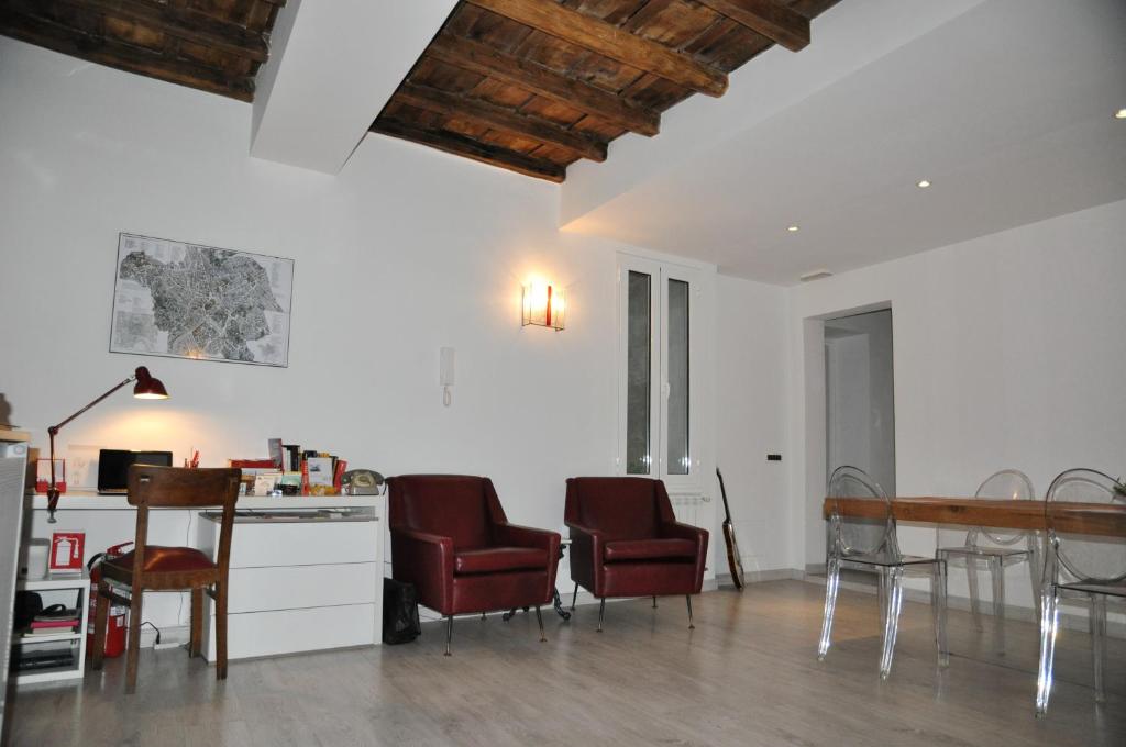 A seating area at Cibele Bed&Breakfast