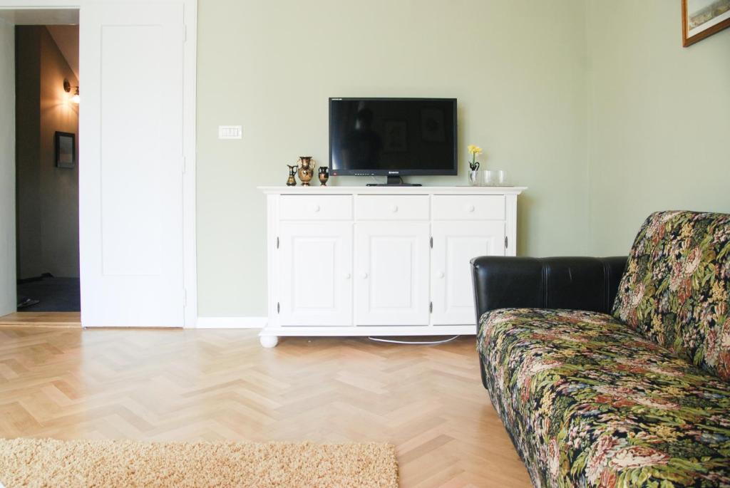 Apartment House Timisoara - Two-Bedroom Apartment