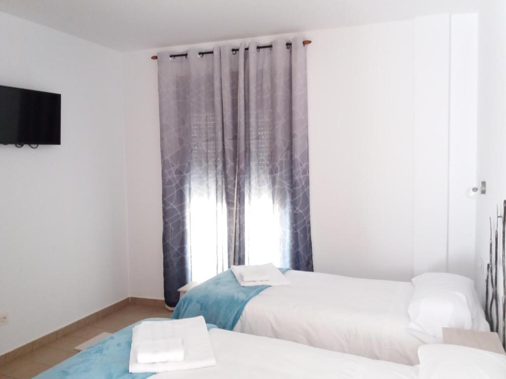 Hostal Aquaforum - 9