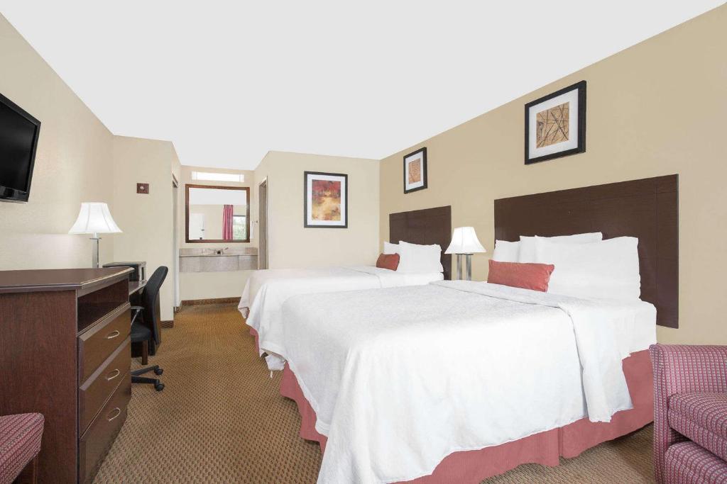 Baymont by Wyndham Greenville - Chambre Double Avec 2 Lits Doubles - Non-Fumeurs