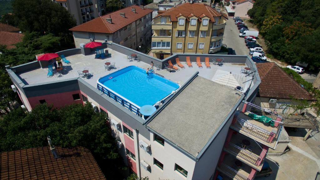 Bassein majutusasutuses Hotel Prvan või selle lähedal