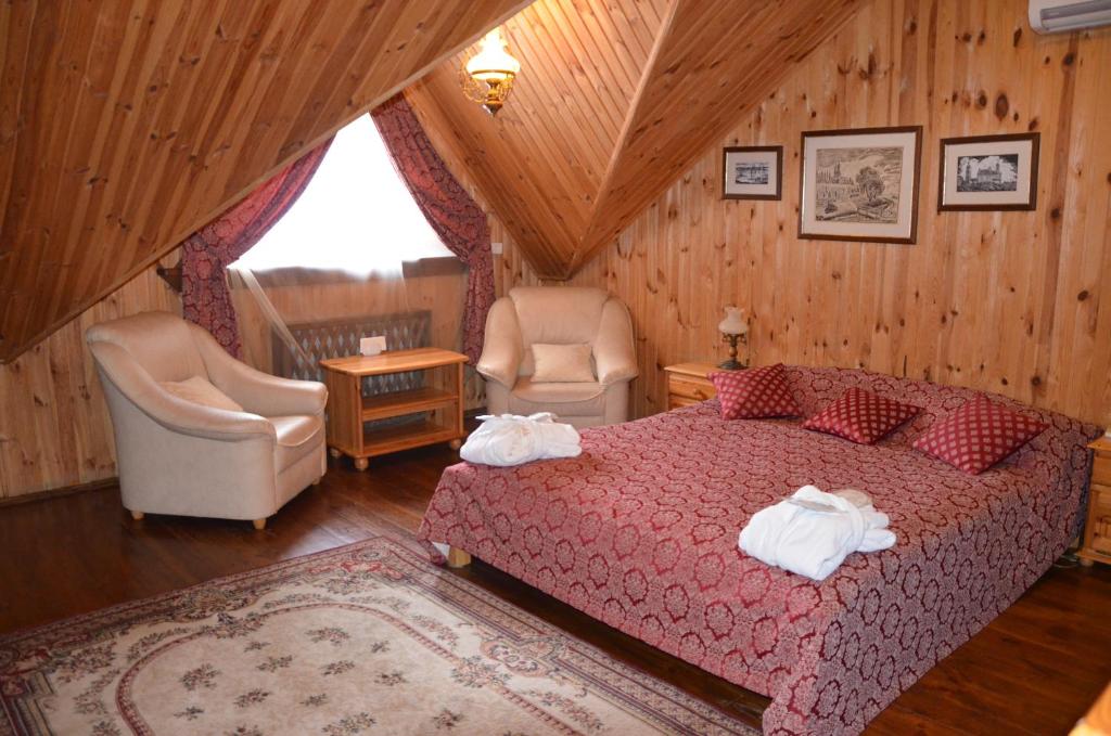 Chumatskiy Shlyah - Deluxe Double Room