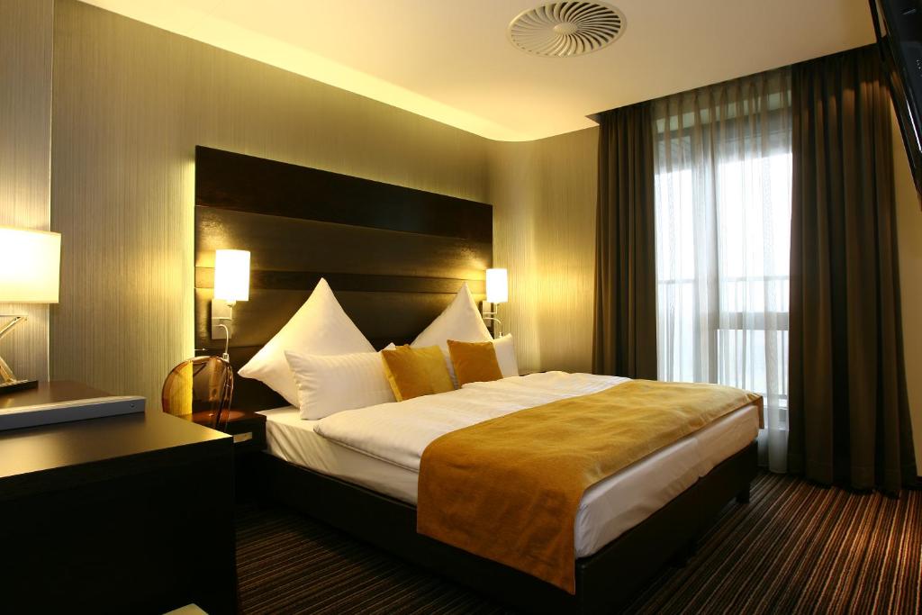 Congress Hotel am Stadtpark - Resim 41