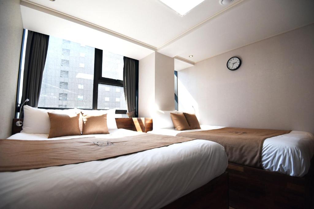 57 Myeongdong Hostel - Camera Familiare