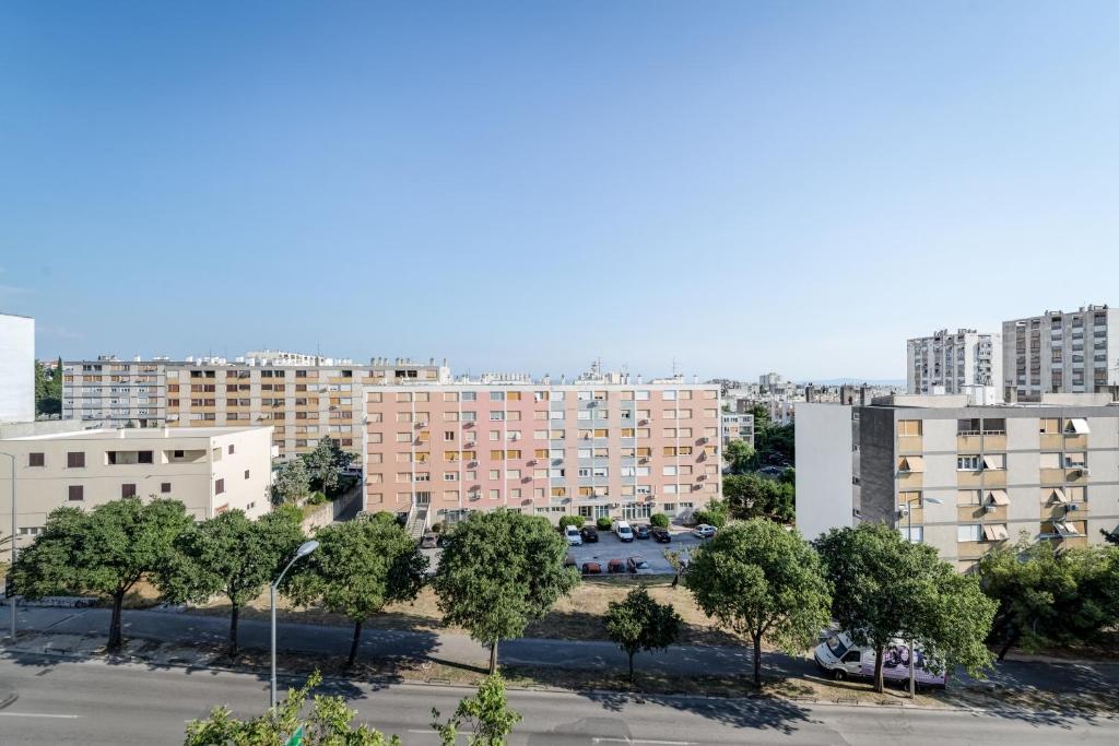 Budova, v ktorej sa apartmán nachádza