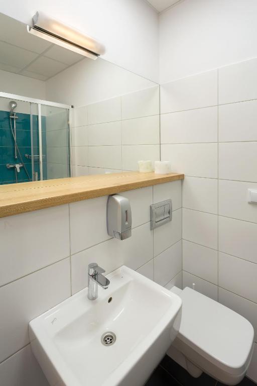 Koupelna v ubytování Hotel Traffic Poznań Stare Miasto