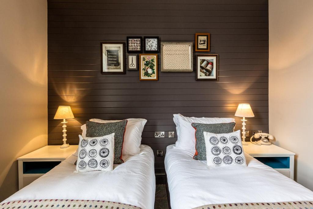 City Gate - Resim 21