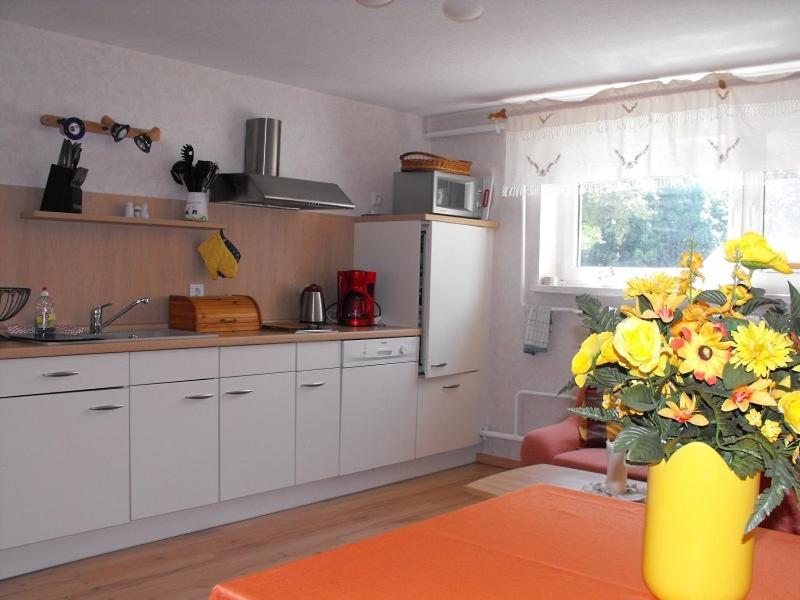 Fotografie z fotogalerie ubytování Ferienwohnung 100m vom Strand v destinaci Göhren